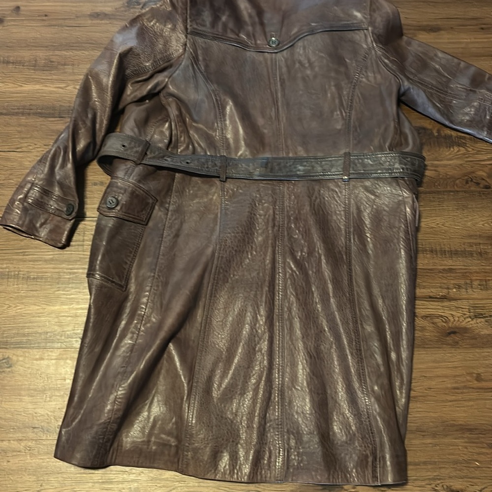 Soft brown 100% genuine leather trench - Picture 3 of 6